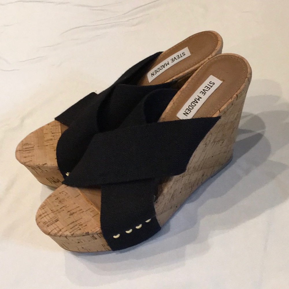 Steve Madden Sandals  Size 8.5